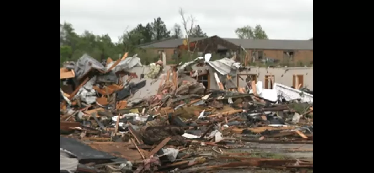 Tornadoes in Oklahoma leave 4 dead.