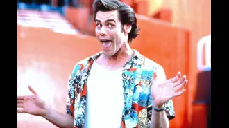 Has Ace Ventura: Pet Detective aged well after 30 years?