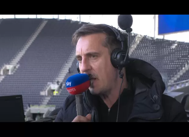 Neville advises Chelsea to bring in three players for Pochettino's team.