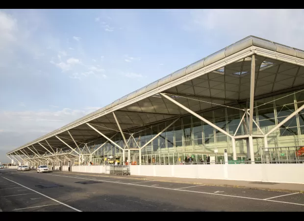 London airport facing significant delays due to power failure.