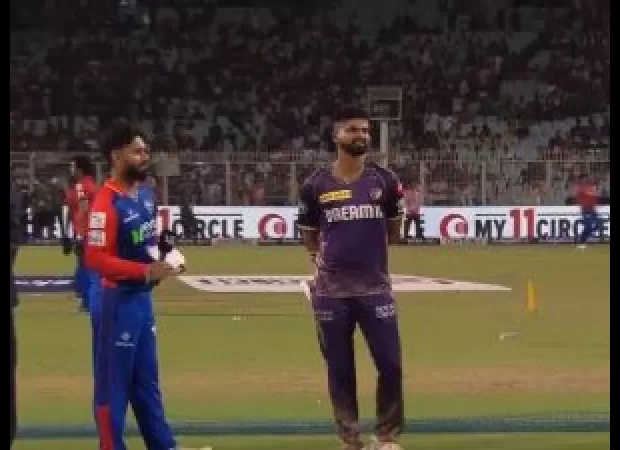 Delhi Capitals choose to take the first turn at bat against Kolkata Knight Riders.