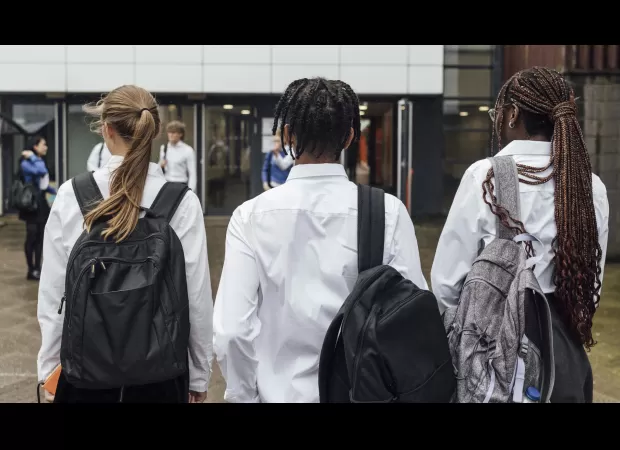 UK schools issue urgent alert to students about danger of falling victim to online extortion schemes.