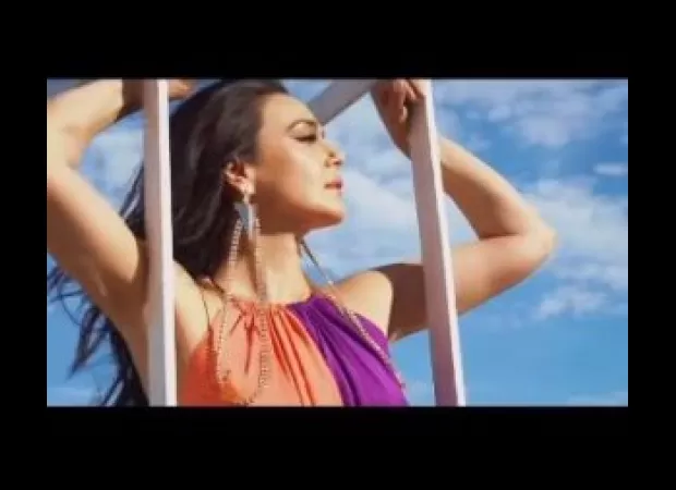 Actress Preity Zinta shares behind-the-scenes footage of her fashion photo shoot.