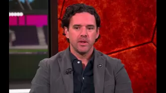 Ex-soccer player Owen Hargreaves predicts outcome of crucial Arsenal vs. Manchester United game.