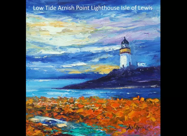 Jolomo showcases his latest artwork centered on his passion for the ocean at the Strathearn Gallery.