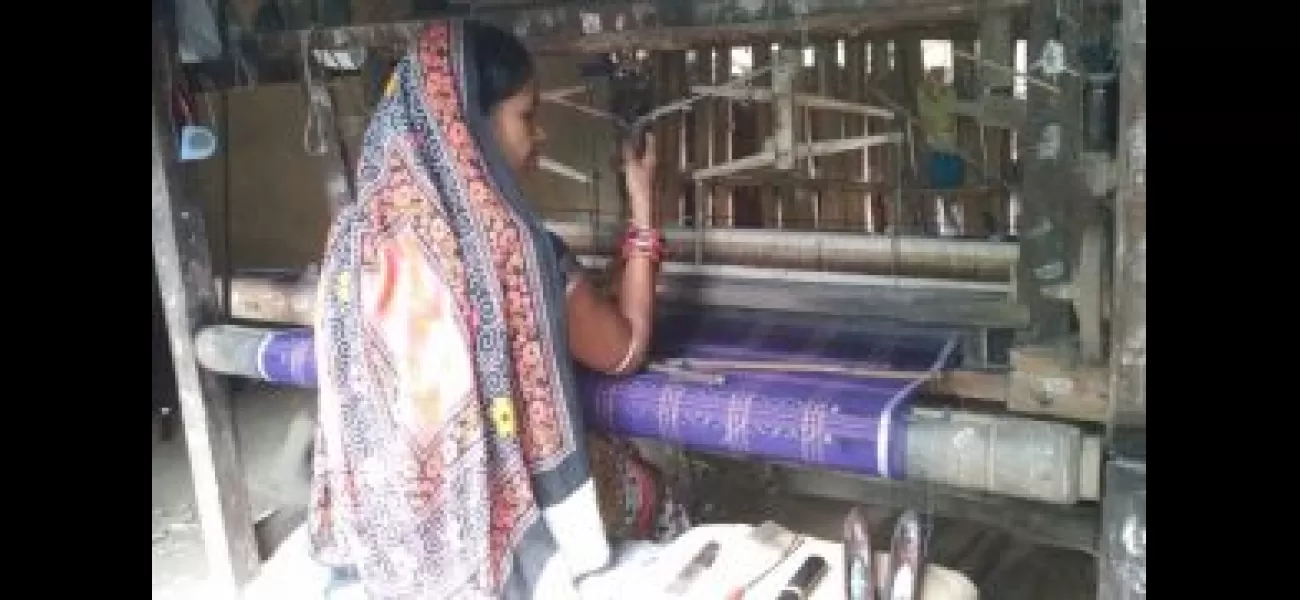 70% of handloom units closing in Kendrapara district leaves weavers in a difficult situation.