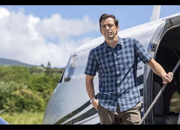 Death in Paradise's new lead announced: Ralf Little to be replaced by EastEnders star.