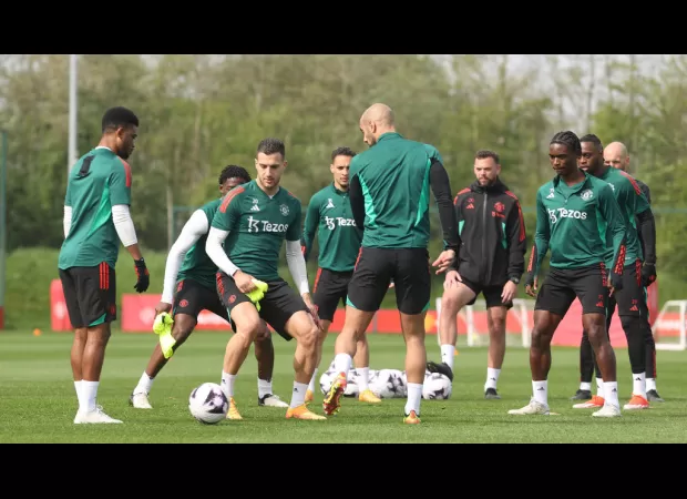 Get the latest updates on the team news, injuries, and predicted lineup for the Crystal Palace vs Manchester United match.