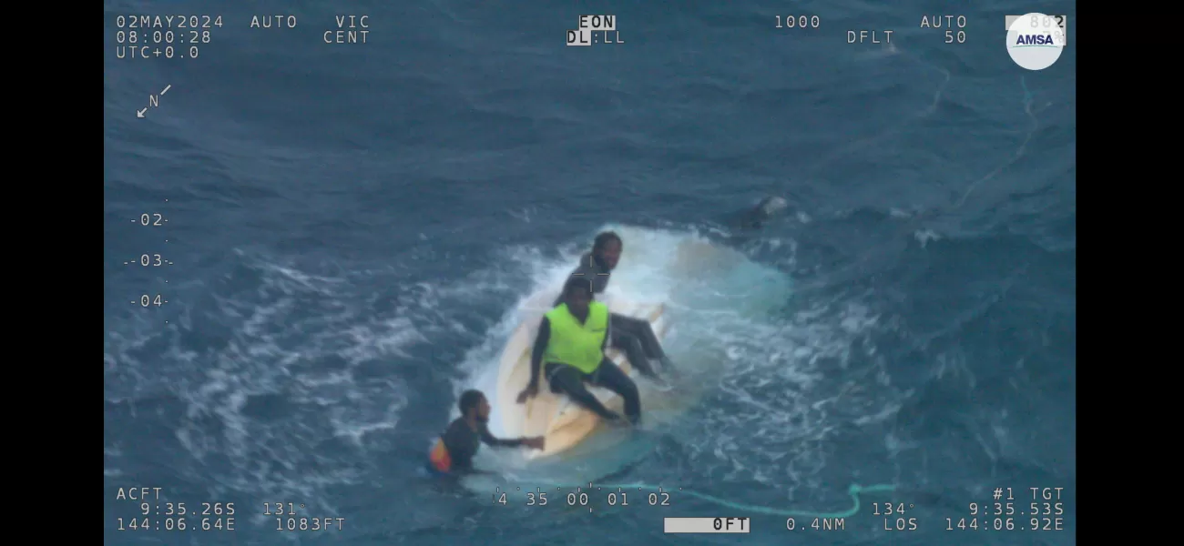 Three individuals saved from capsized boat in Australia.