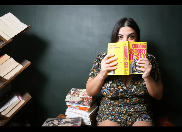 I despise morning sex due to unpleasant breath, poor lighting and suppressing flatulence.