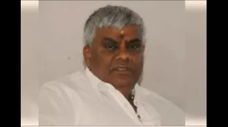 JD(S) MLA HD Revanna has been arrested by SIT.