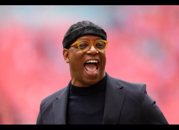 Ian Wright gives opinions on two controversial decisions that favored Arsenal against Bournemouth.