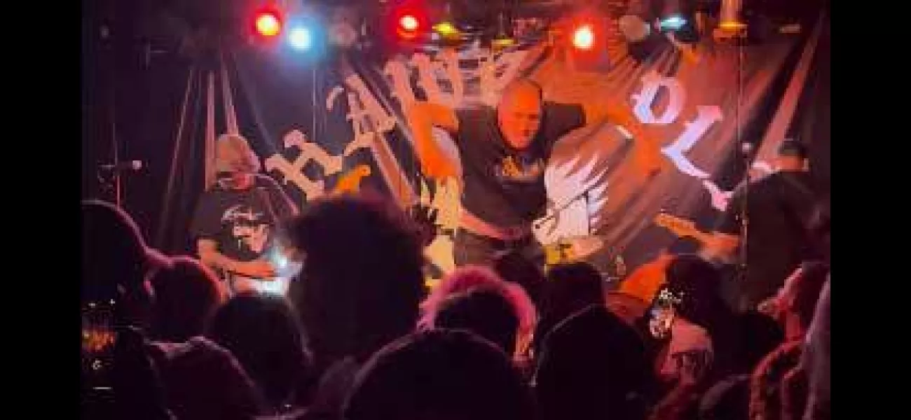 Fan severely injured when Australian singer dives into crowd.