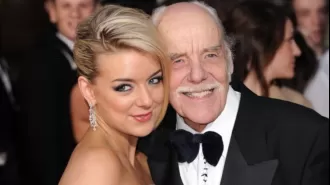 Actress Sheridan Smith regrets her behavior during her father's terminal illness.