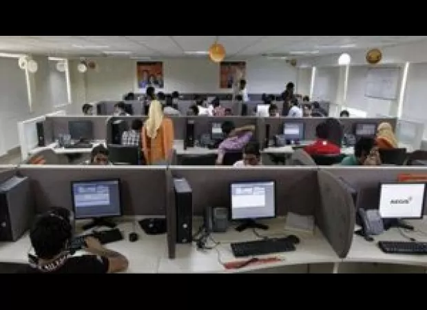 Indian service industry expands considerably in April; raises business optimism to highest level in three months.