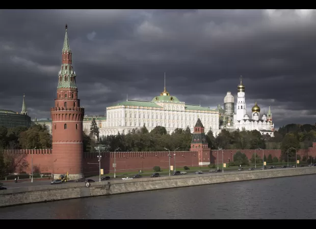 American soldier caught stealing from a woman in Russia has been identified and detained.