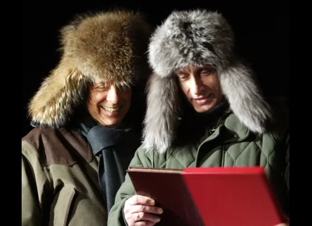 Putin gave Berlusconi the heart of a deer, grossing him out.