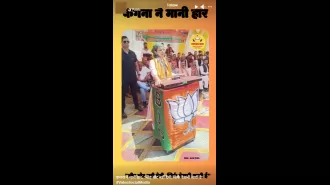 Video of Kangana Ranaut admitting defeat in 2024 Lok Sabha elections shared online.