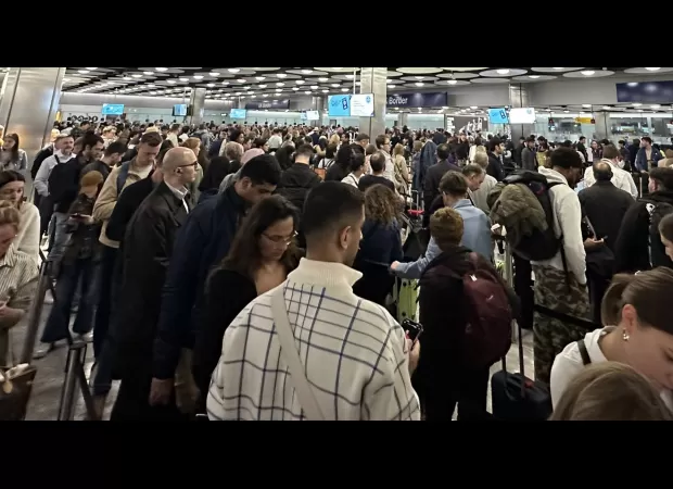 Major UK airports in disarray due to nationwide IT malfunction with Border Force.