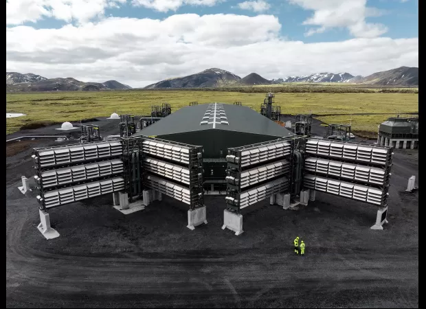 How does the world's largest carbon vacuum function?