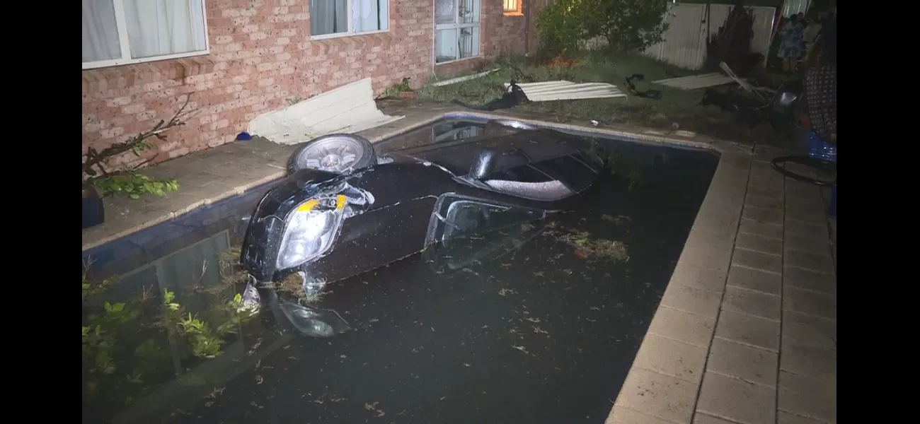 A driver crashes car into pool, escapes while soggy.