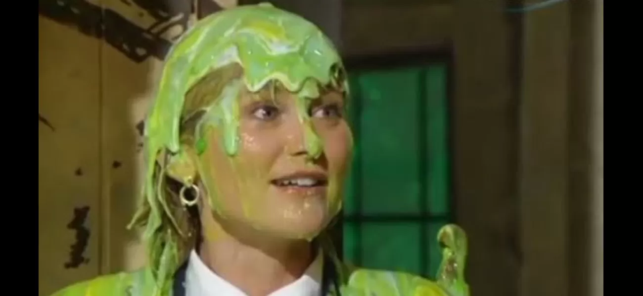 I compensate women £100 weekly to drench themselves in custard. I identify as a splosher.