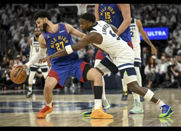 Nuggets dominate Timberwolves in game 3 with 117-90 win.