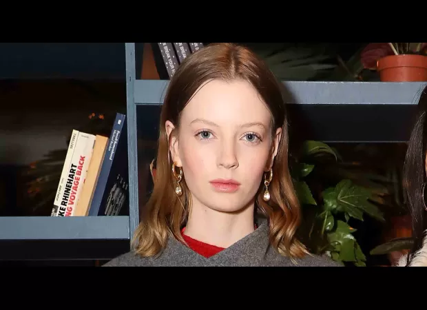 Sian Scale, a 28-year-old Vogue model, has passed away due to a rare cancer.