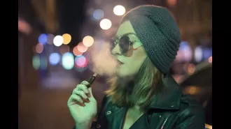Bars being targeted by predators selling spiked vapes containing dangerous 'zombie' drugs prompts warning.