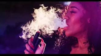 Dangerous trend of lacing vapes and drinks with 100 drugs, posing a serious threat to consumers.