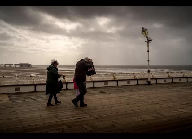 The Met Office has announced the end of sunny days as thunderstorms approach.