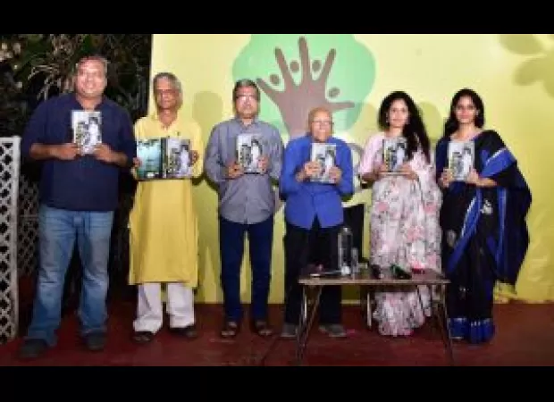 Author Pallavi praises Nandini's progressive mindset.