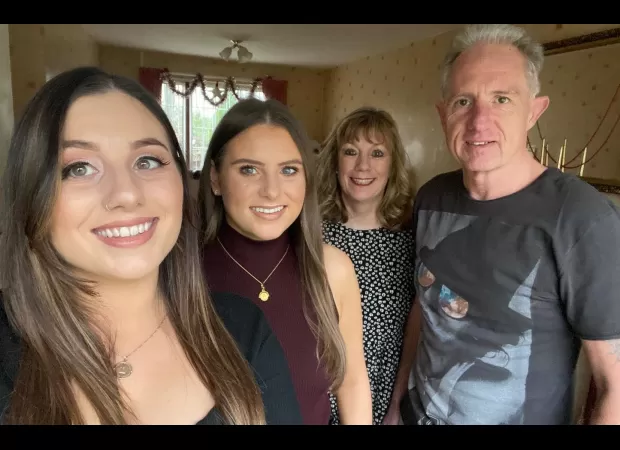 I managed to save £30,000 in just 2 years while earning minimum wage.