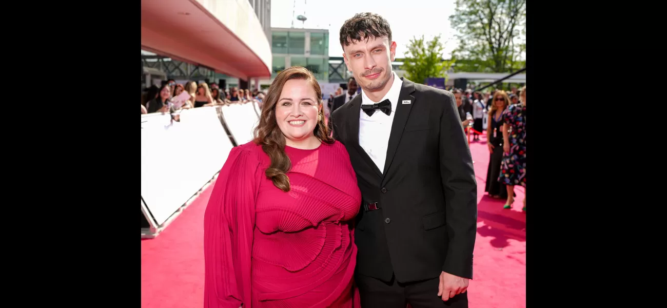 The cast of Baby Reindeer come together at Bafta TV Awards despite real-life 'Martha' controversy.