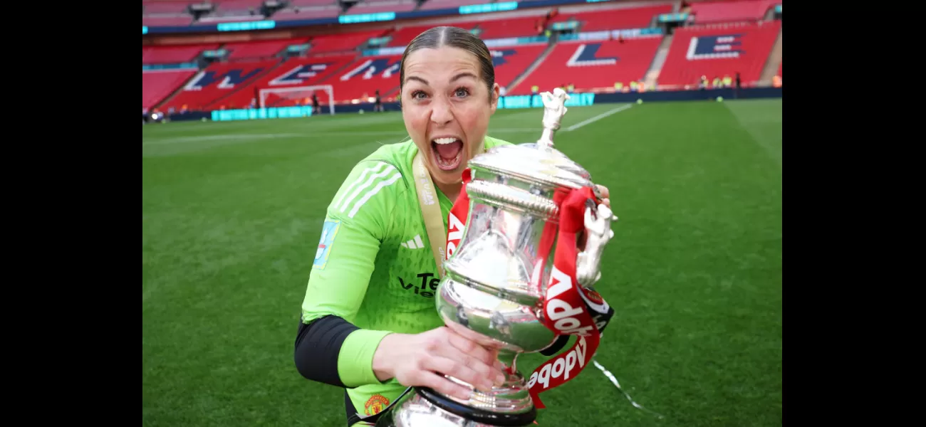 Man Utd coach Marc Skinner pleads with goalie Mary Earps to remain with team following victory in FA Cup final.