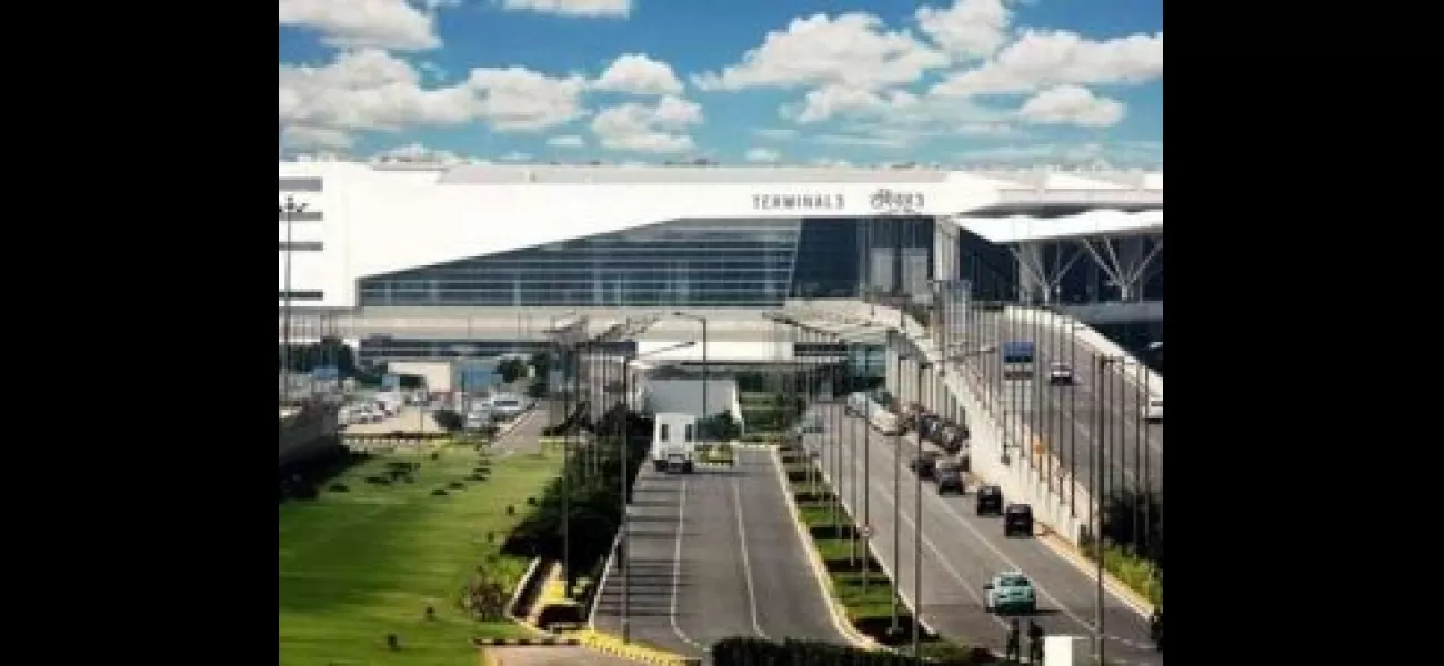 Several hospitals and the airport in Delhi received bomb threats.