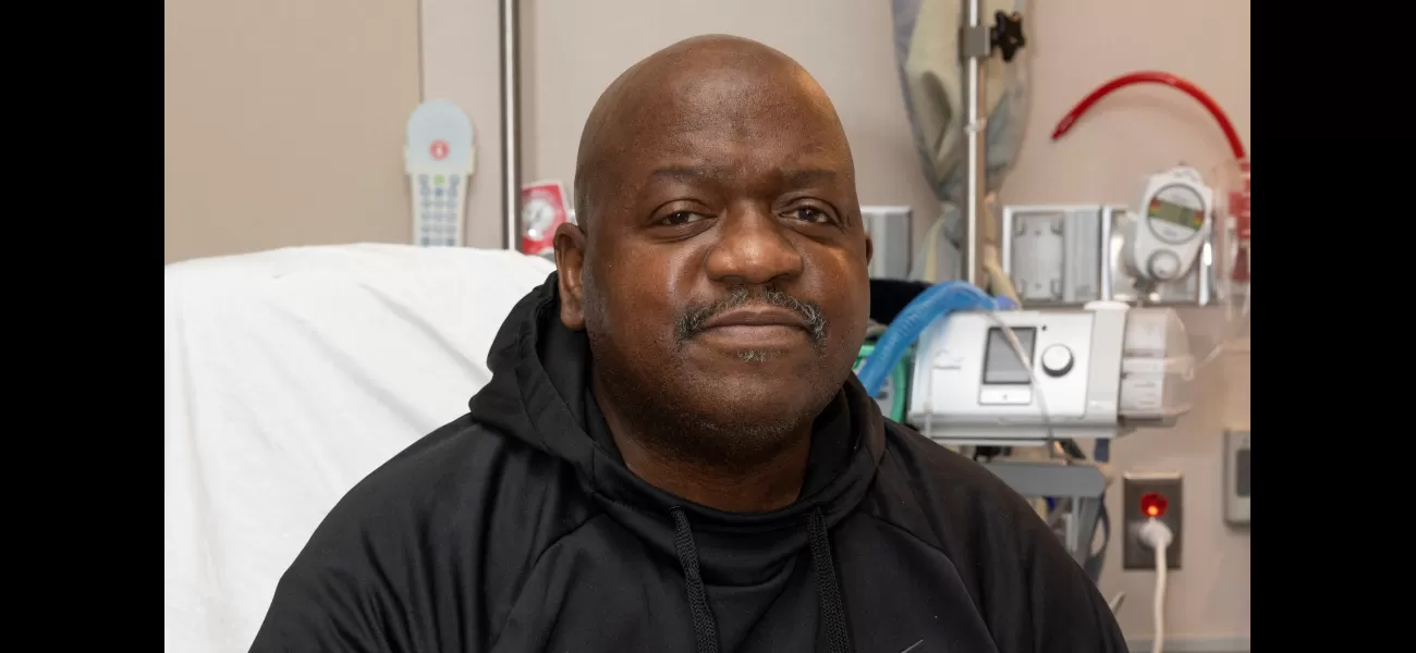 The first person to get a pig-to-human kidney transplant dies a few weeks after the surgery.