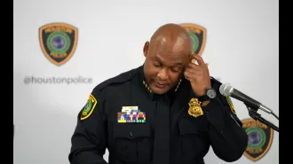 Houston Police Department's chief resigns amidst investigation, sparking controversy.