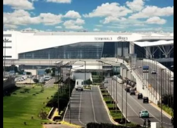 Several hospitals and the airport in Delhi received bomb threats.