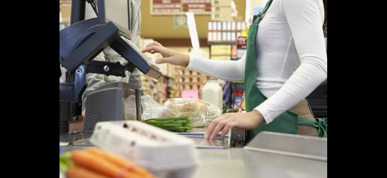 180,000 people on Universal Credit are now required to look for more work due to a policy change.