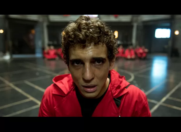Actor from Netflix's Money Heist posts pic with neck brace following motorcycle accident.