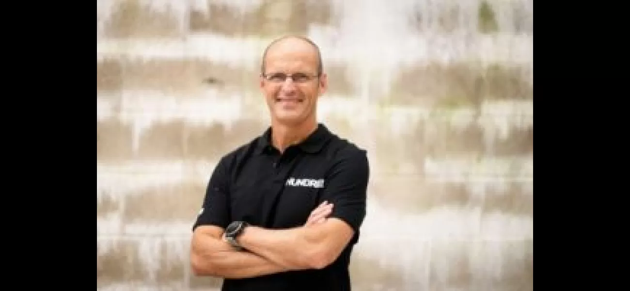 Gary Kirsten to coach Pakistan cricket team during England tour.