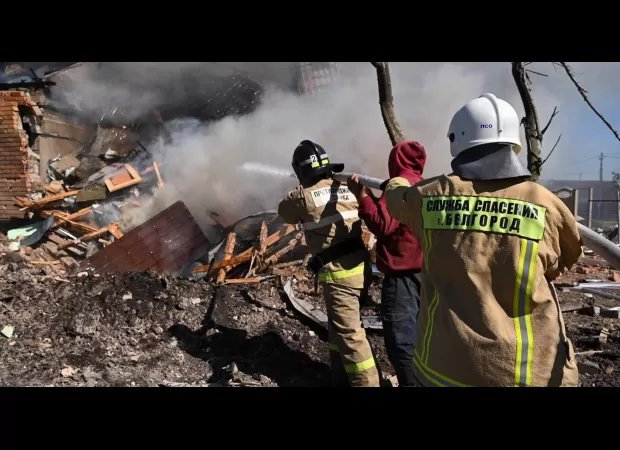 Putin's citizens are being accidentally bombed by his forces.