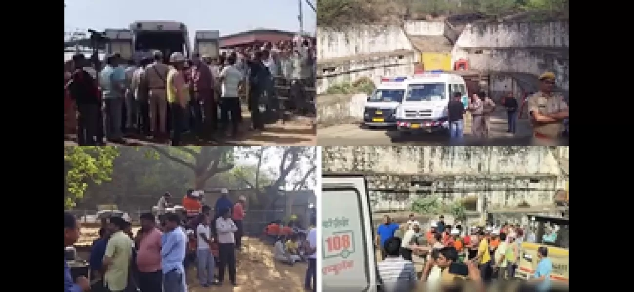 14 people were rescued but the chief officer died in a mine accident in Rajasthan.