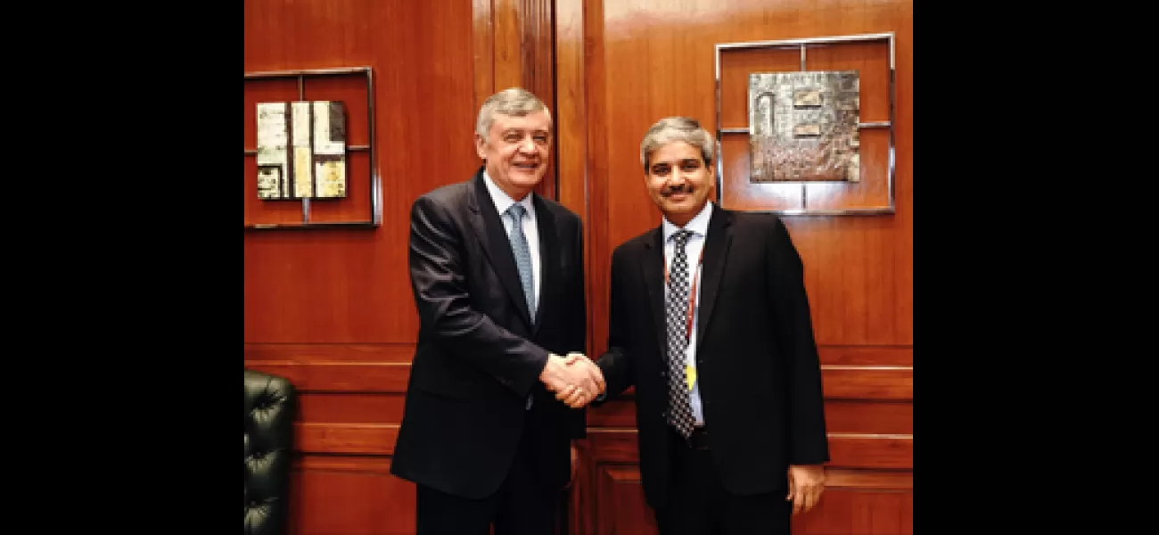 A top Putin advisor meets with Indian officials to discuss the situation in Afghanistan.