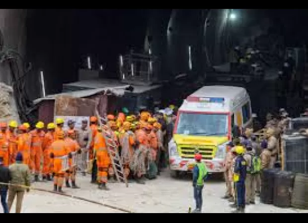 8 workers from Hindustan Copper Limited saved from Rajasthan mine, 7 still trapped.