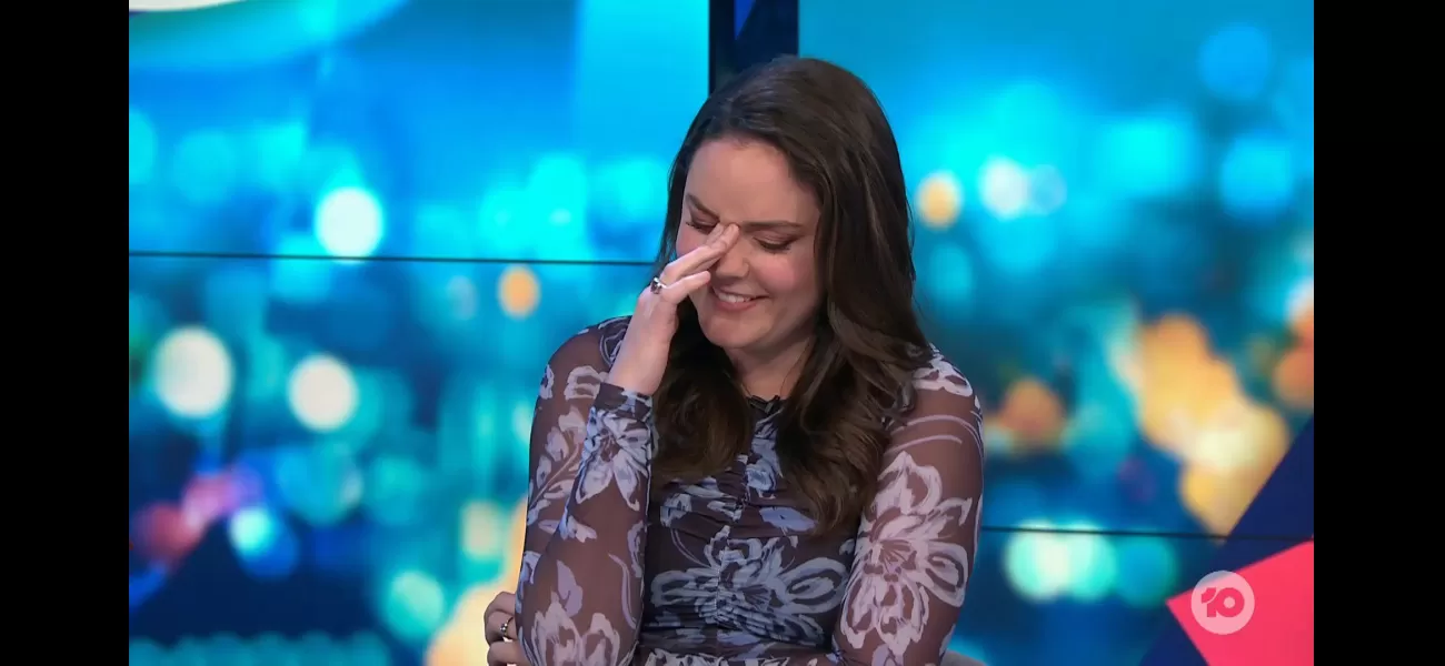 Comedian shocks TV hosts with story about a messy incident on famous landmark.
