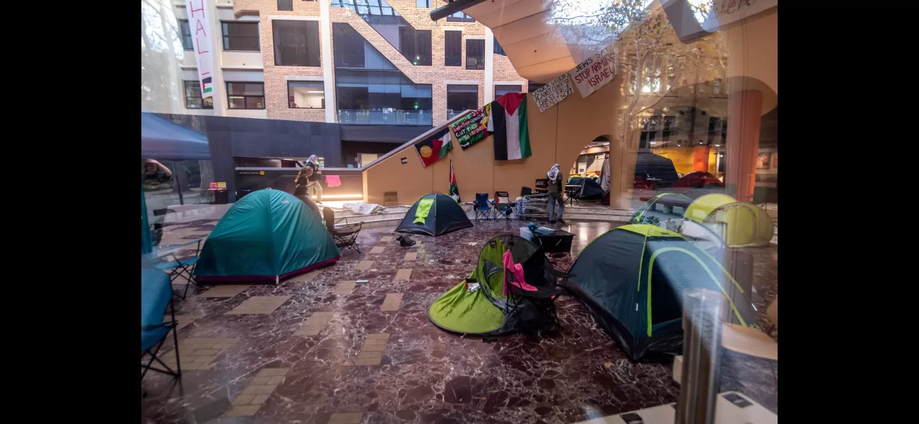 Pro-Palestine demonstrators refuse to vacate Melbourne University building.