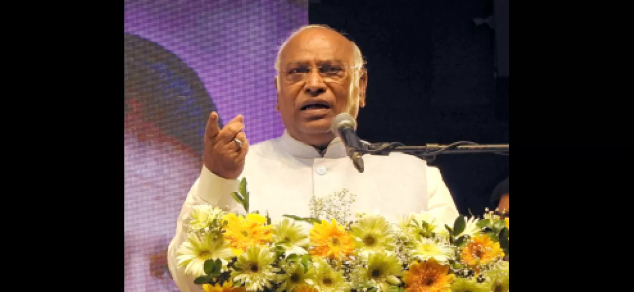 The BJP is having difficulty achieving 200 seats in the Lok Sabha elections, according to Mallikarjun Kharge.