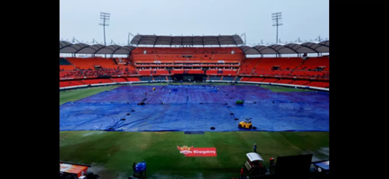 Rain delay for Sunrisers Hyderabad-Gujarat Titans toss in IPL 2024 game.